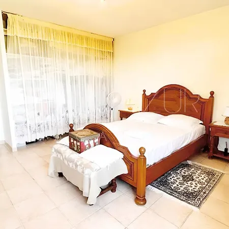 Mitoyenne Authentique Avec Jacuzzi Et Jardin - Palmazur
