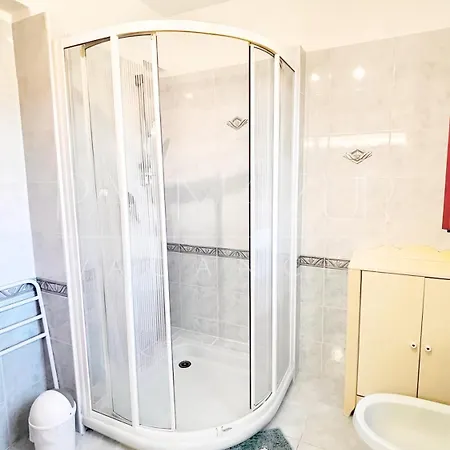 Mitoyenne Authentique Avec Jacuzzi Et Jardin - Palmazur Ferienhaus Mandelieu